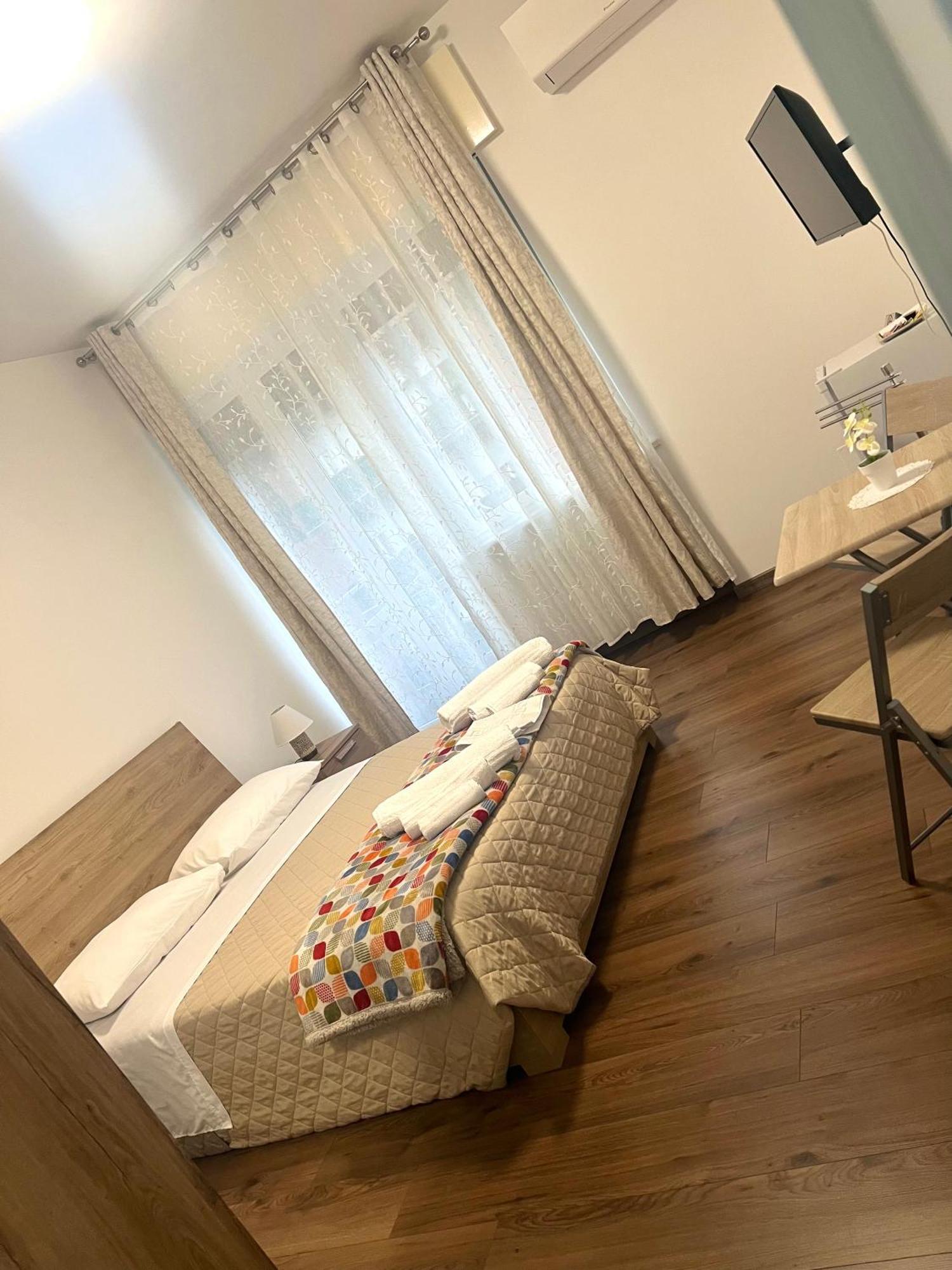 Juliet N - Rental Rooms Verona Exterior foto