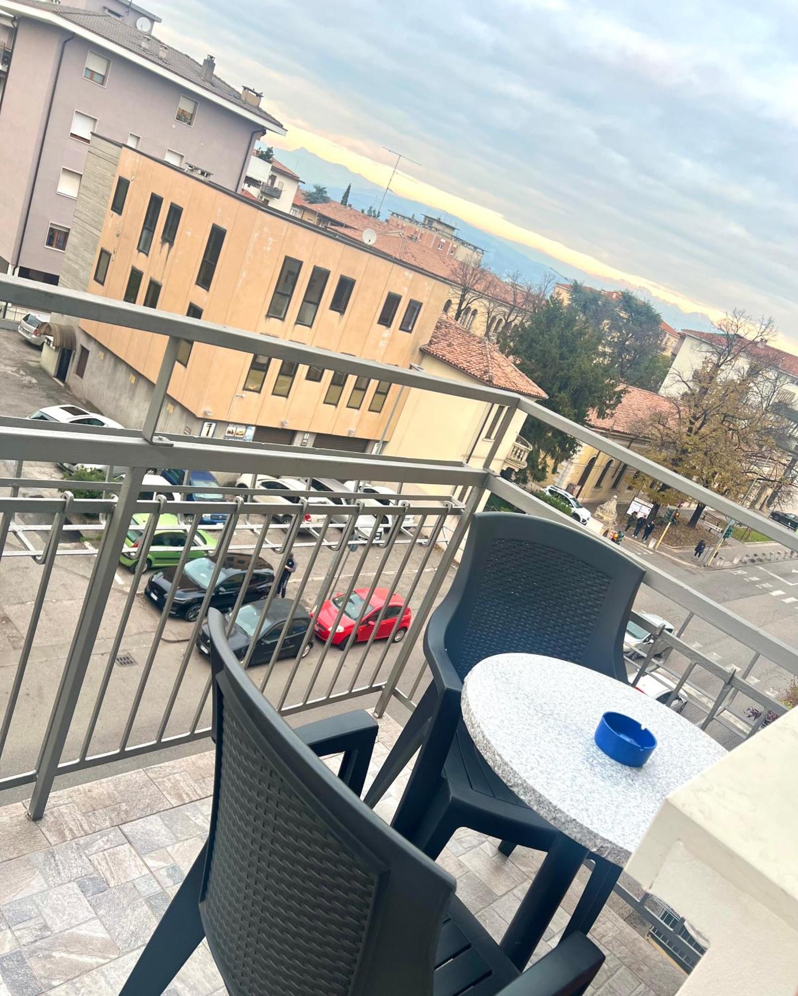 Juliet N - Rental Rooms Verona Exterior foto