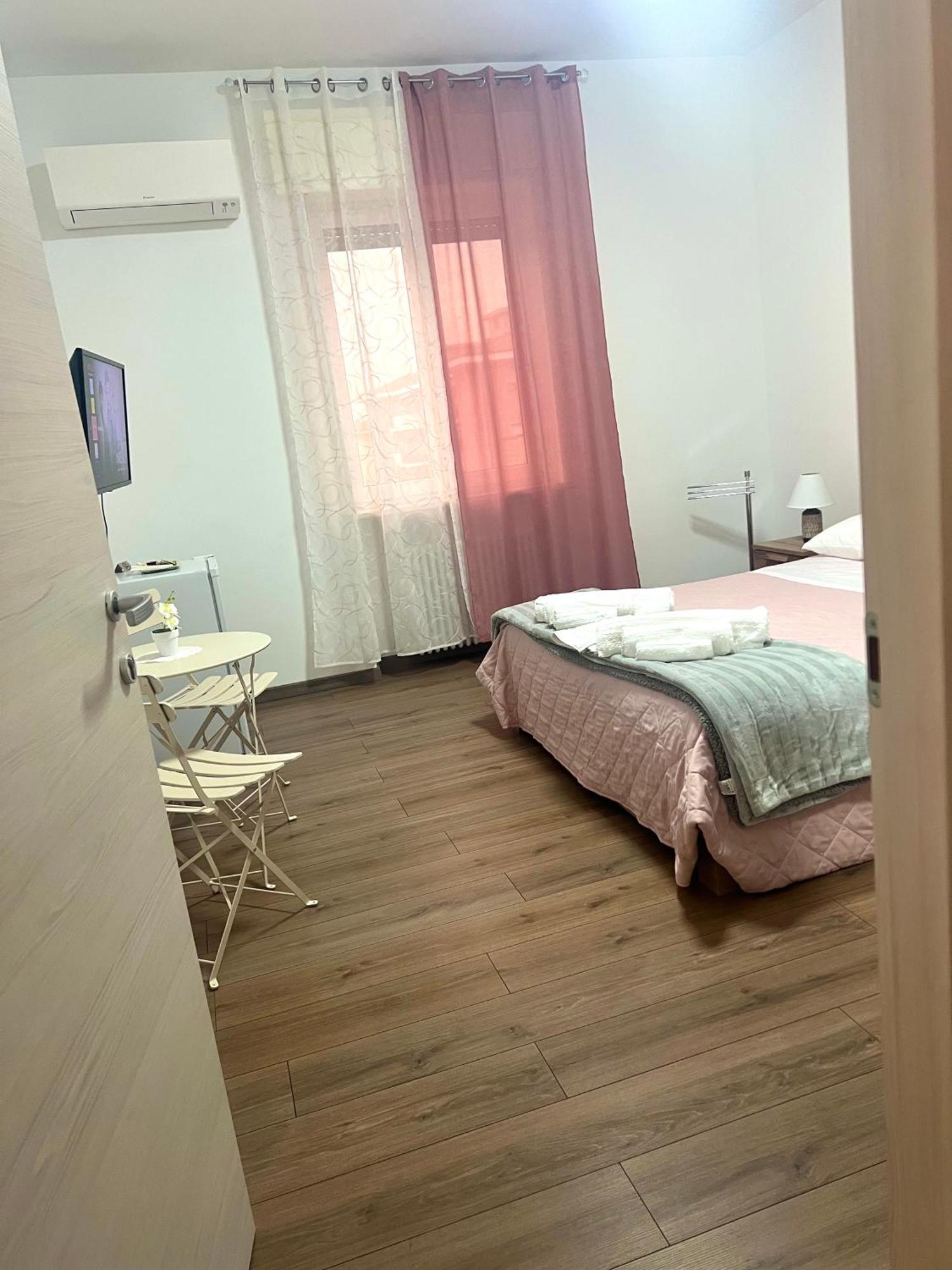 Juliet N - Rental Rooms Verona Exterior foto
